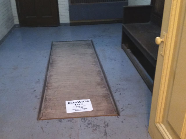 Digging up weird history in Milwaukee's oldest cemeteries 28