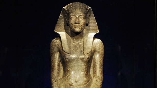 Mystery of King Tut's death solved? 22