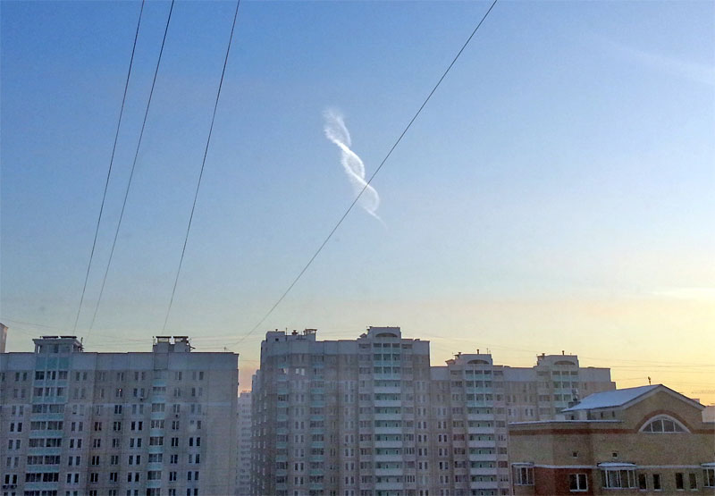 Strange Double Helix Cloud Appears Over Russia 8