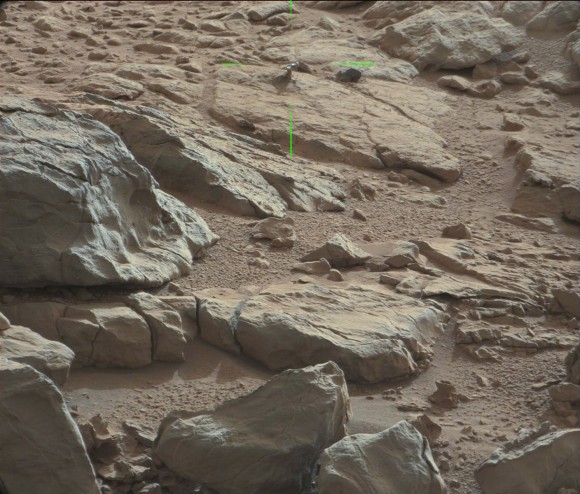 Shiny Object Spotted On Mars - Mars Curiosity - 2013 17