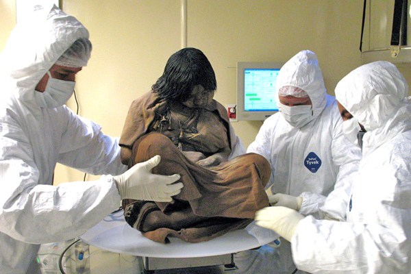 Mummy Juanita - Inca Girl Frozen For 500 Years !!! 17