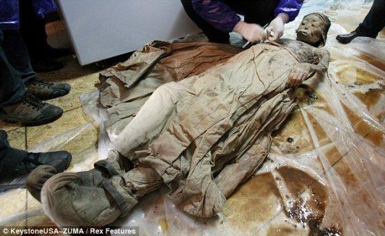 Mysterious "Perfectly Preserved" 300-Year-Old Mummy 19