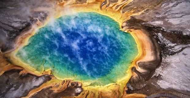 Yellowstone: The Most Dangerous Volcano In America Is Roaring To Life 1