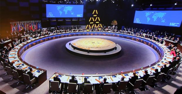 Shocking Video Of World Leaders Wearing The Symbol Of The Pyramid At Major International Meeting 17