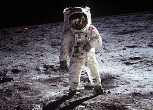 Apollo 11 UFO encounter recounted by Astronaut Buzz Aldrin 39