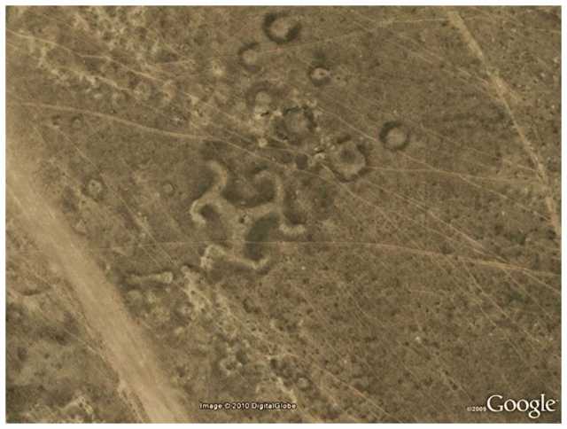 The mystery of the Nazca geoglyphs: they can be a spaceship landing pad or a water delivery complex 23