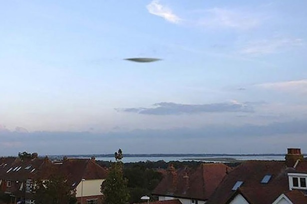 UFO spotted over south coast - and Met Office says it is definitely NOT a cloud 1