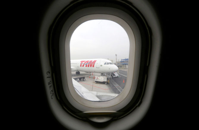Airline Changes Flight Following 'Psychic' Warning 9