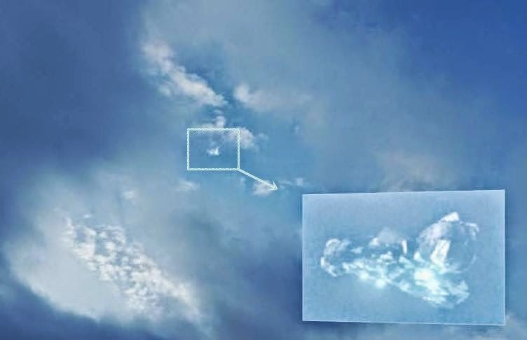 Witness photographs incredible transparent geodesic shaped UFO over Austria 5