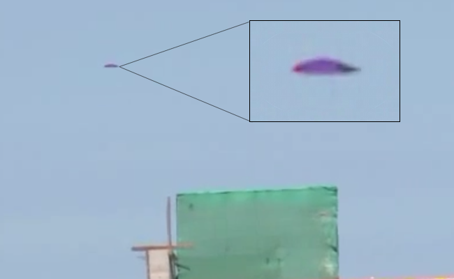 Purple UFO interrupts TV show in Peru 16