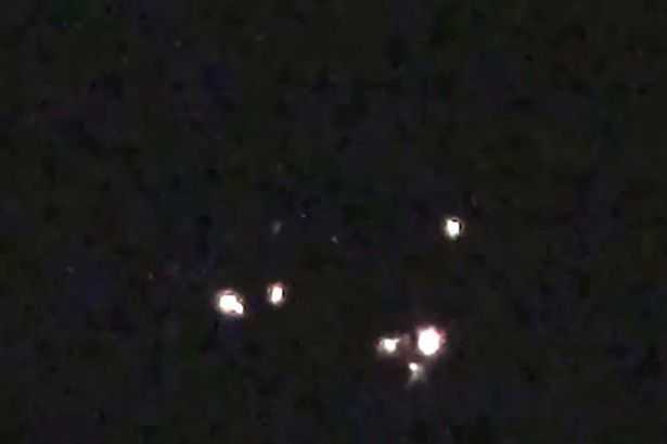 'UFO the size of a football field' flashed its lights over Lewisburg, Mississippi 1