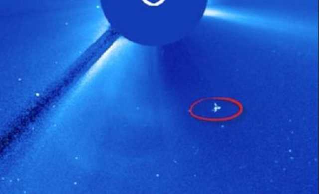 NASA Blurred Out Image Of Massive UFO Sighted Near The Sun 80
