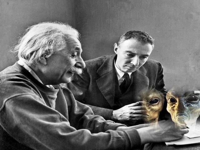Oppenheimer And Einstein Wrote A Top Secret Document On Aliens And UFOs  13