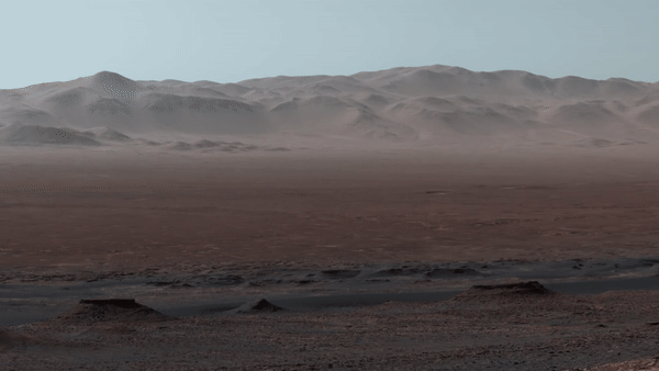 Curiosity Rover Films Stunning Panorama Of The Martian landscape 9