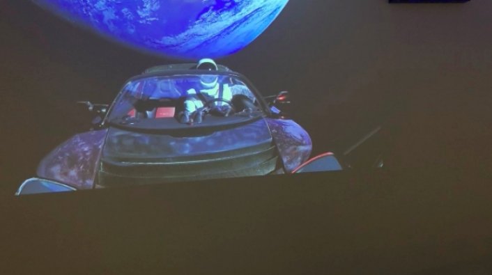 Pics from Tesla Orbiting the Earth Deal Damage to Flat Earth Theory 28