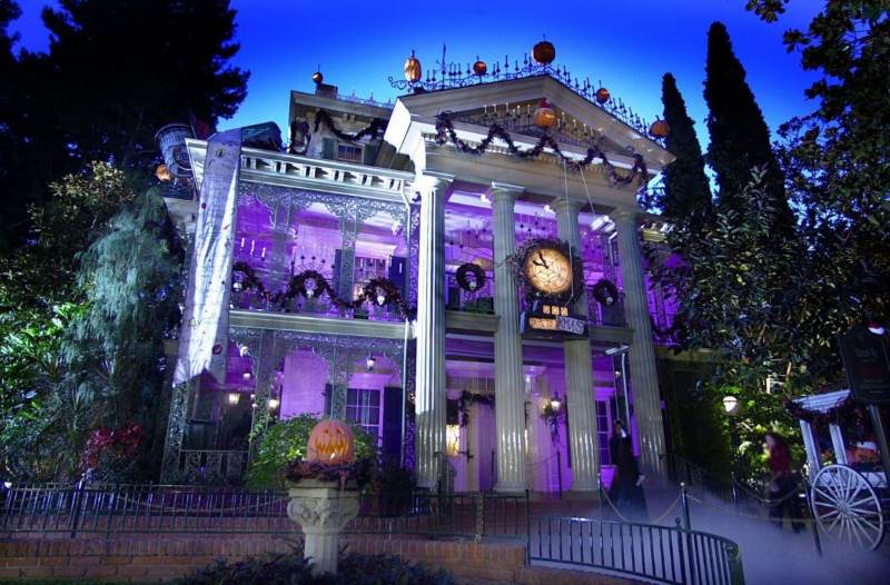 Disneyland – The Happiest Place on Earth Haunted? 6