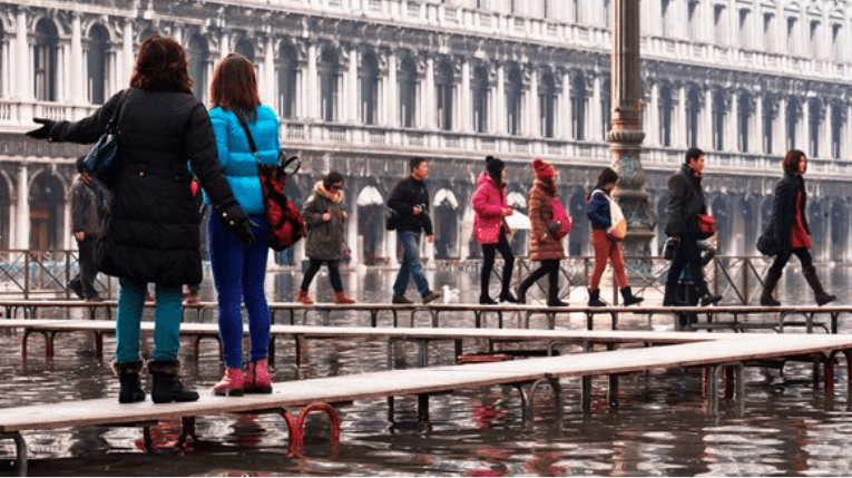 Will a Huge New Flood Barrier Save Venice? 1
