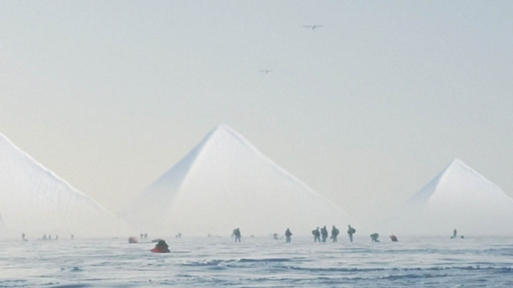 US Marines sent to explore the Three Ancient Pyramids discovered in Antarctica (videos) 16