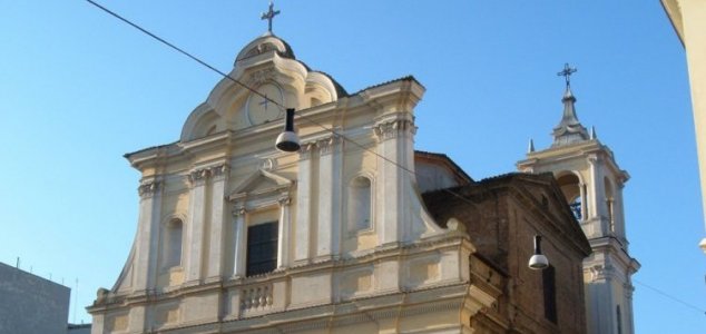 $42,000 found stuffed in priest's confessional 7