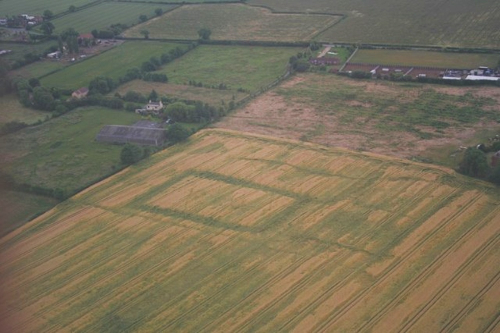 Previously Hidden Ancient Sites Emerge Across Britain Due To Hot Weather 1