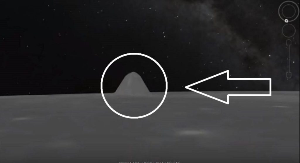 Google Moon reveals a strange "Pyramid" on the lunar surface 3