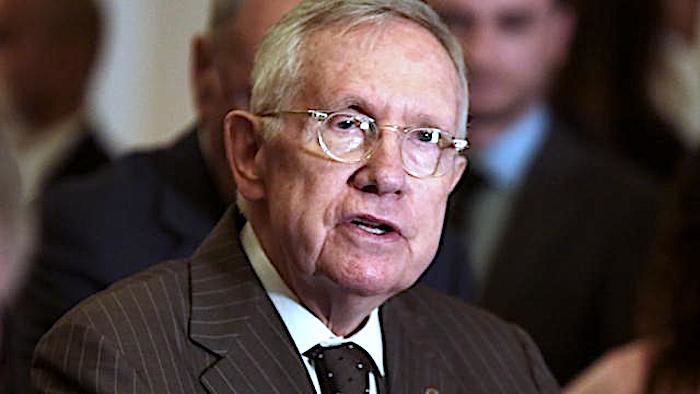 Harry Reid urges senators to push for more substantial UFO research 9