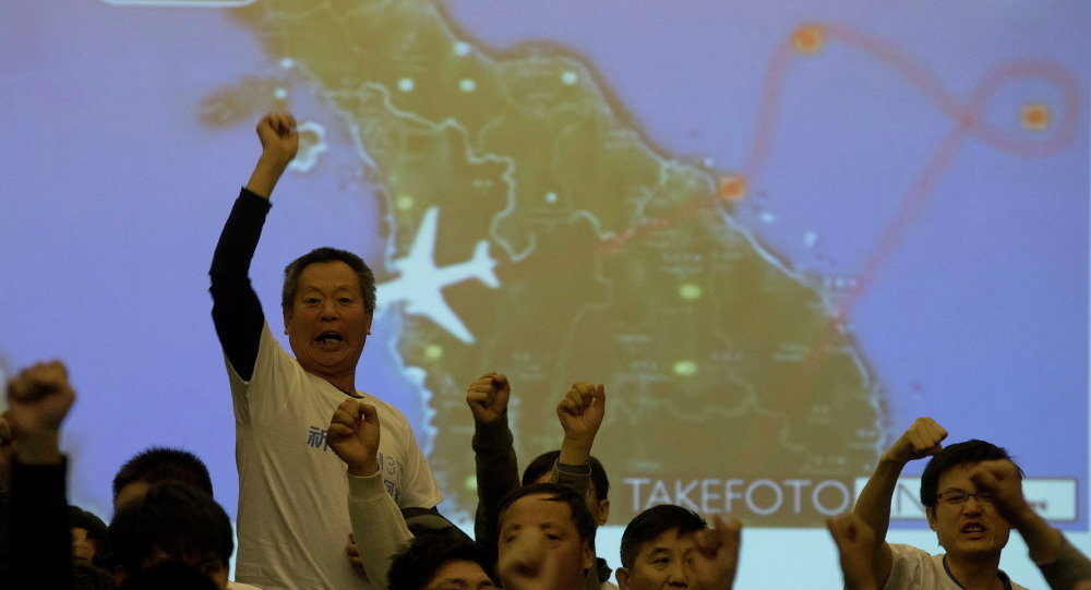 MH370 sighting claimed to be spotted on NASA satellite photo 7