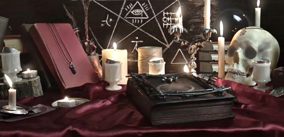 Russian Witches Cast Spells to Help Vladimir Putin 33