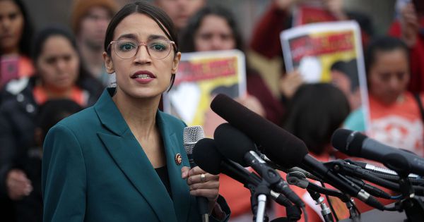 “Green New Deal” Calls for a Zero-Emission America by 2030 9