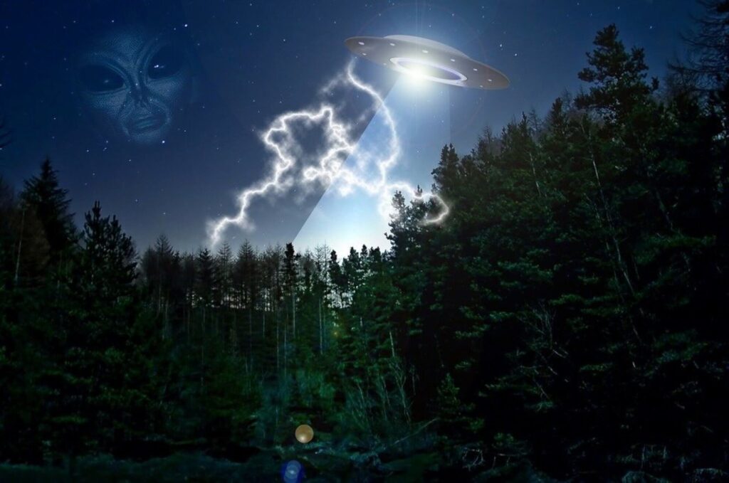 Aliens Are Real, And They're Laughing At Your Outlook On Life 34