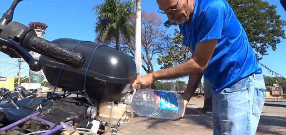 Motorcycle Travels 310 Miles On Single Liter Of Water 1
