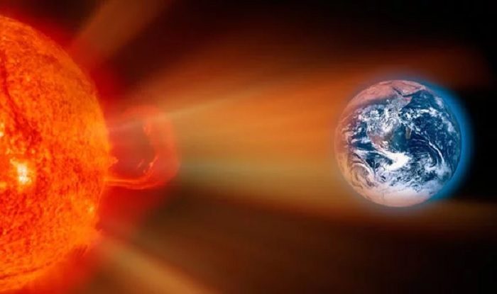 Solar Storm Possible for Earth over Easter Weekend 23