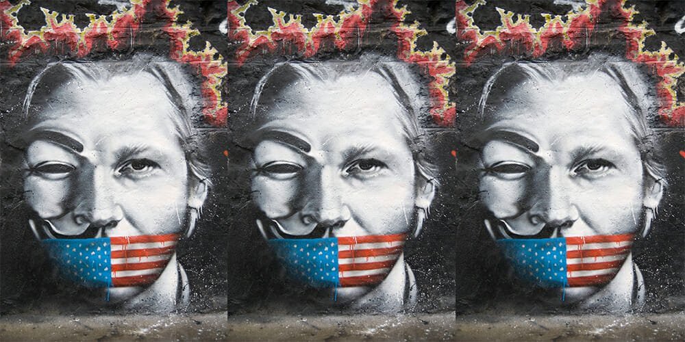 After 7 Years of Deceptions About Assange, the US Readies for Its First Media Rendition 21