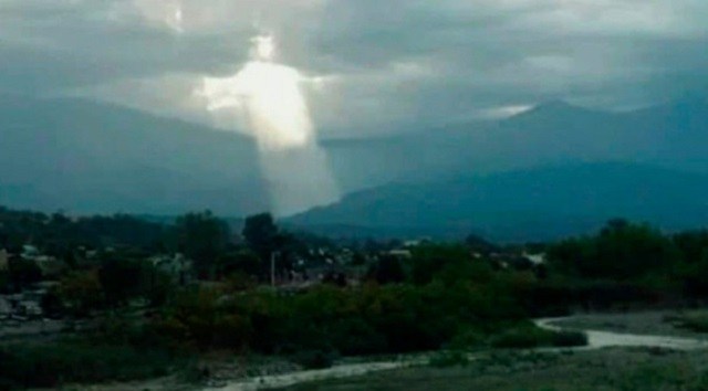 Giant Jesus Figure Appears Above Argentinian City