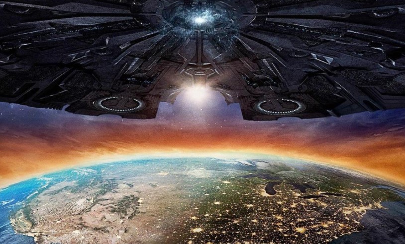 Could an Alliance Between Land and Sea Stop an Alien Invasion? 23