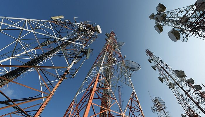 Company Forced to Remove Cell Phone Tower From School After Children Get Cancer 18
