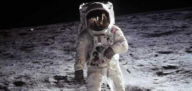 Moon Landing Conspiracy Theory Persists 1