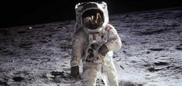 Moon Landing Conspiracy Theory Persists 21