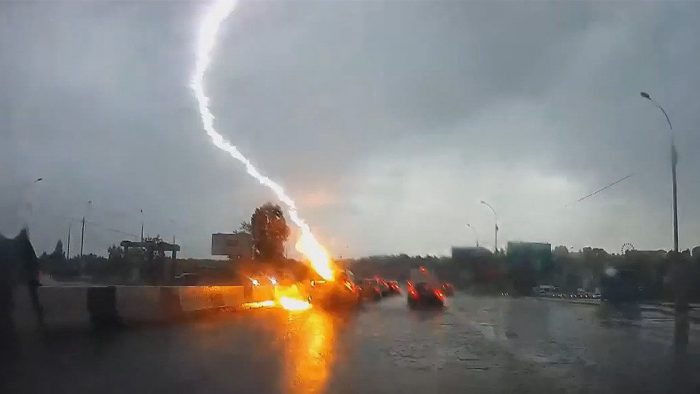 Lighting Hits Car Twice in Novosibirsk, Siberia 5