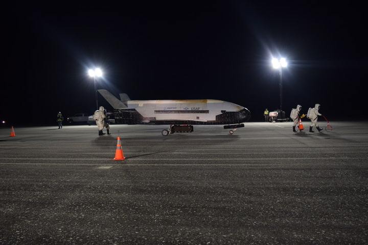 The Pentagon's secret spacecraft X-37B returns to Earth after 780 days in orbit 20