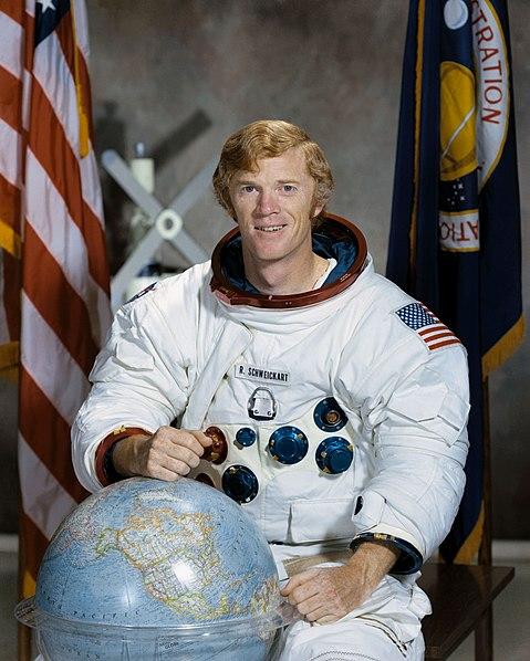 Former Apollo Astronaut Pushes for International Commitment to Protect Earth from Killer Asteroids 12