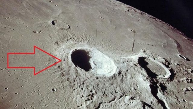 Astronomer records a UFO escaping from the Aristarchus Crater on the Moon 6