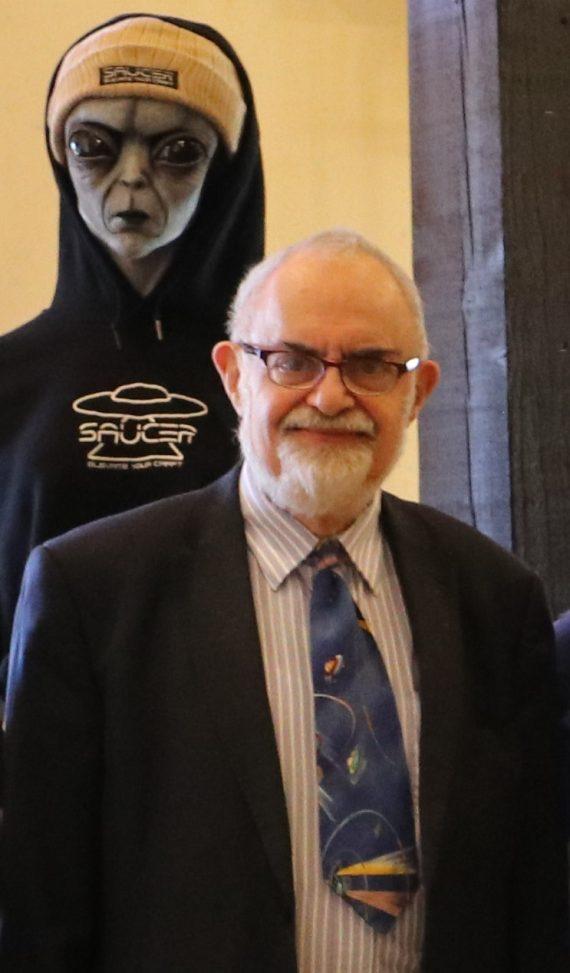 Stanton Friedman’s Massive Collection Of UFO Files To Be Catalogued 10