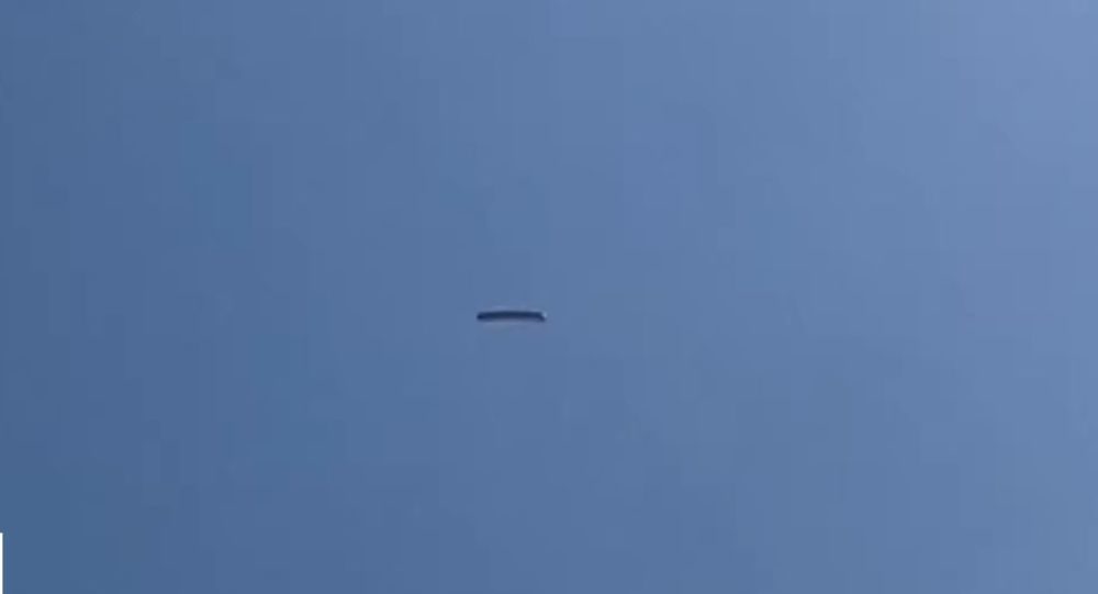 UFO hunter claims spike in sightings of 'snake-like objects' in US skies - speculation runs rampant 25