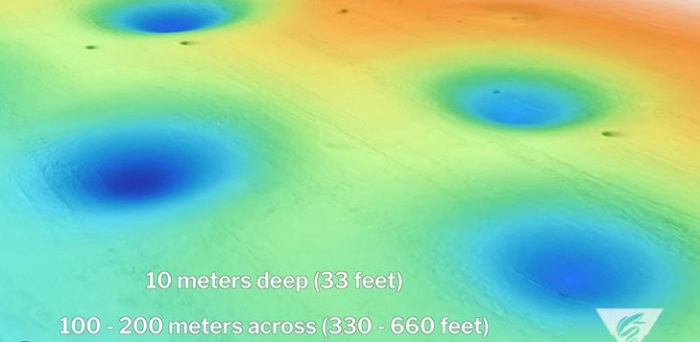 More than 5,000 strange holes have been found at the bottom of the Pacific Ocean 9