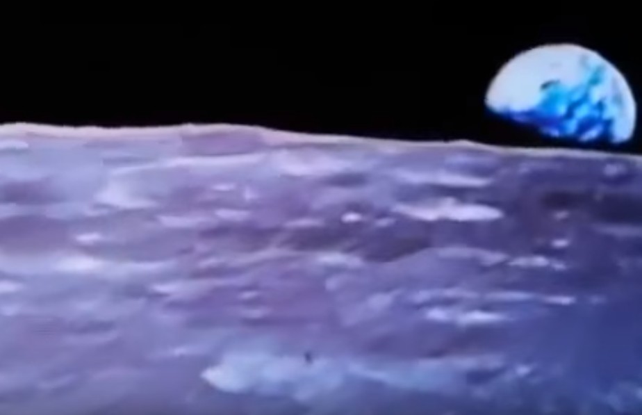 A spectacular video shows a "cylindrical object that expels a puff of smoke" on the moon 17