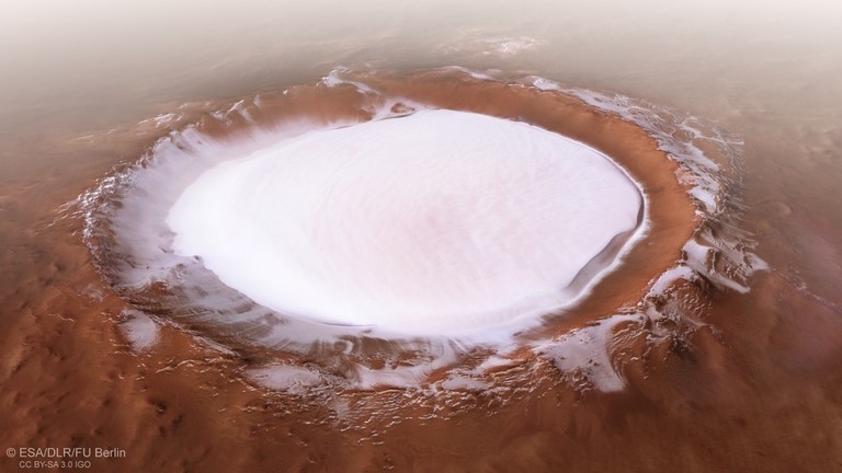 Water on Mars Pictured: ESA Shares Incredible Images of Martian Ice Crater 15