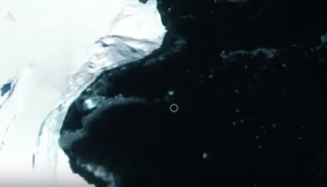 NASA has photographed a UFO in Antarctica 8