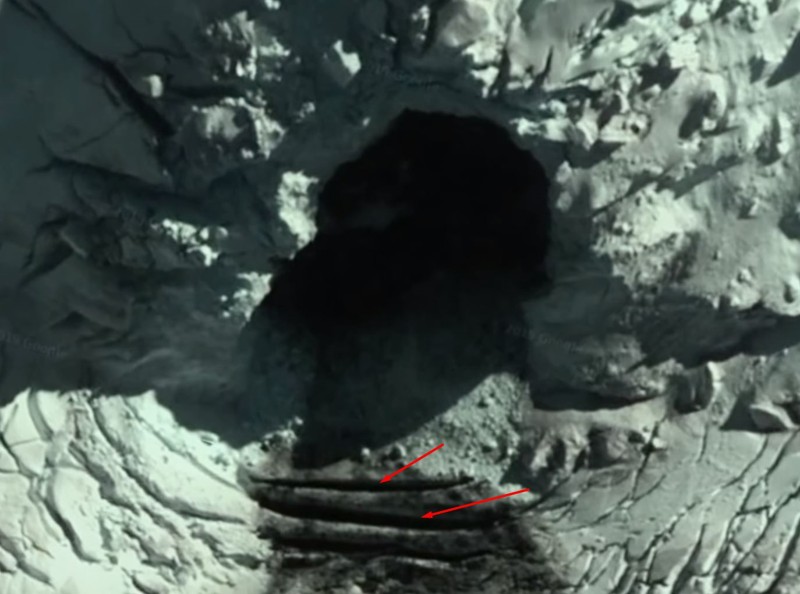 Is this a hole in Antarctica? Satellite maps show a previously "hidden" access