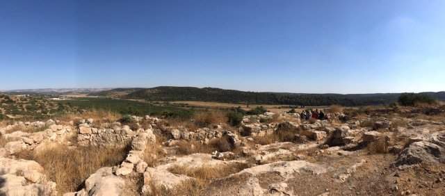 The biblical hometown of Goliath discovered in Israel, and the ruins are gigantic 13